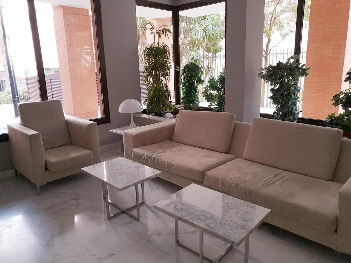 Apartment Close To Airport, Ifema Madrid Eksteriør billede